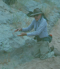 Vance Haynes at the Clovis site (V. Holliday)